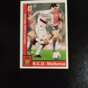 Alberto Luque en acción con el R.C.D. Mallorca, cromo oficial Mundicromo Liga 2002 en color.