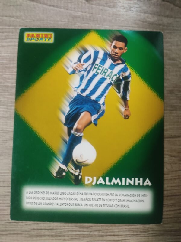 Cromo Panini Sports original de Djalminha con uniforme del Deportivo La Coruña y fondo de bandera de Brasil, edición años 90
