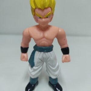 Figura Gotenks Super Saiyan vintage con pantalón blanco y cabello rubio