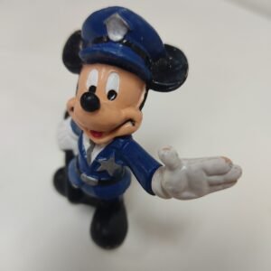 Mickey Mouse versión oficial de policía con gorra azul y estrella en el pecho