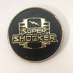 Slammer Super Shocker número 20 de Digimon en color dorado sobre fondo negro