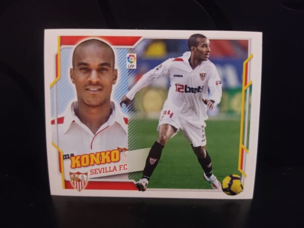 Lote de 7 cromos vintage Colecciones Este de LaLiga con jugadores del Sevilla FC, Atlético de Madrid, Real Zaragoza, Deportivo Alavés y RCD Mallorca.