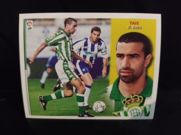 Cromos antiguos de jugadores del Real Betis y R.C. Recreativo de la Liga Española (LFP) en acción y retrato.